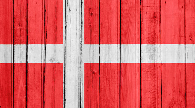 Kako izgleda danska zastava?