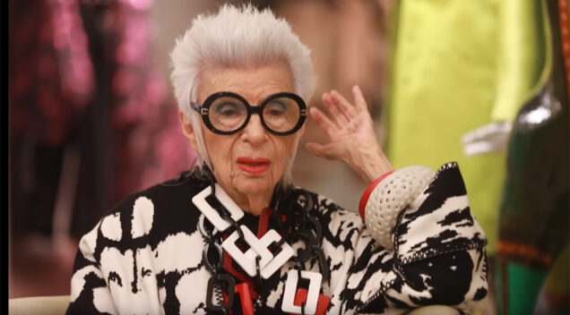 Koliko godina ima Iris Apfel?