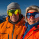 Jelena (72) i suprug Predrag (71), zaljubljenici u skijanje od mladosti, ove godine su prekinuli tradiciju zbog financijskih izazova. Unatoč bolovima u koljenima, Jelena šeće dok suprug skija. Financijski teret skupih noćenja i skijališta u Austriji natjerao ih je na odricanje od zimskog odmora. U mirovini smatraju svaki izlazak luksuzom. Restorane posjećuju tek jednom mjesečno, birajući ih temeljem online dostupnih jelovnika. Euro ih je, kako kažu, unazadio, ali ipak čuvaju gušt jednog posebnog obroka svaki mjesec.
