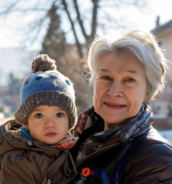 Odgovor na pitanje o plaćanju baki za čuvanje unučadi ovisi o raznim faktorima kao što su financijska situacija, obiteljski dogovori i opseg čuvanja. Pogledajte različite perspektive majki na tu temu.