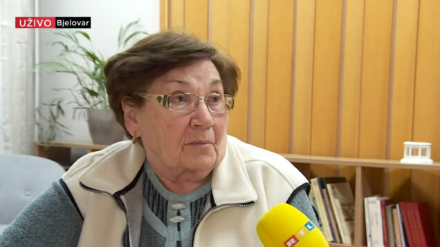 Gospođa Ruža Radoković, korisnica doma za starije u Bjelovaru, izražava zabrinutost zbog poskupljenja smještaja za 40 posto. Njena mirovina od 588 eura nije dovoljna za pokrivanje nove cijene od 650 eura. Nadoplatu će pružiti sin, ali Ruža se nada da će Vlada poboljšati mirovine kako bi olakšala teret umirovljenicima.