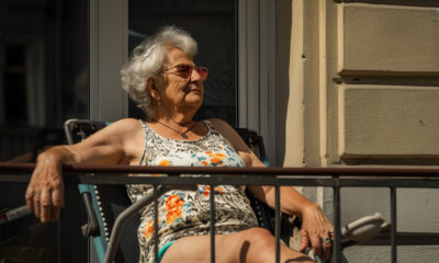 Smiju li se ljudi sunčati goli na balkonu?