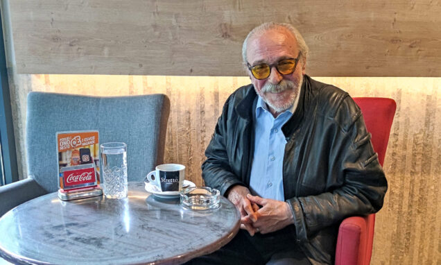 Mohamad iz Damaska: Ovisnost o alkoholu i cigaretama ga uništila, no sada nalazi mir u molitvi i ljubavi prema obitelji.