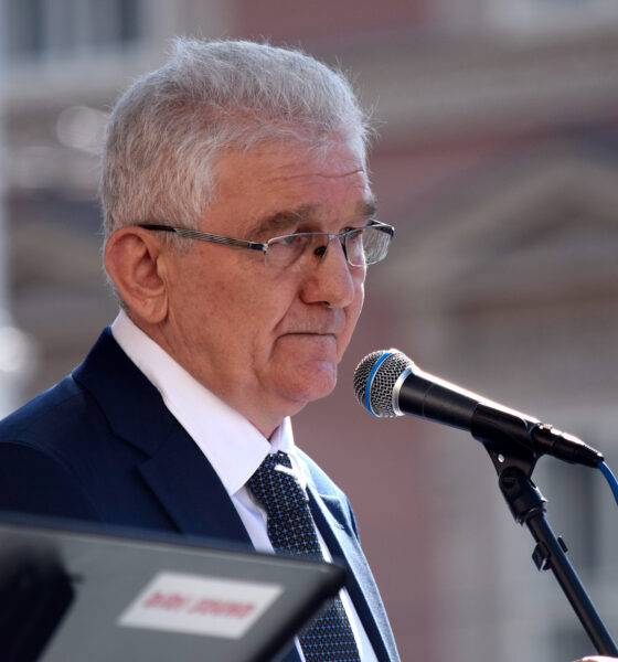 Prosvjed 'Protiv siromaštva' održan u Zagrebu 1. listopada 2024 u organizaciji stranke Blok umirovljenici zajedno.