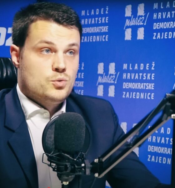 Državni tajnik u Ministarstvu mirovinskog sustava Ivan Vidiš sudjelovao je na sjednici Vijeća EU-a za zapošljavanje, socijalnu politiku, zdravstvo i zaštitu potrošača, gdje se raspravljalo o izazovima srebrne transformacije i produženju profesionalne aktivnosti starijih osoba. Hrvatska omogućuje rad umirovljenicima uz mirovinu.