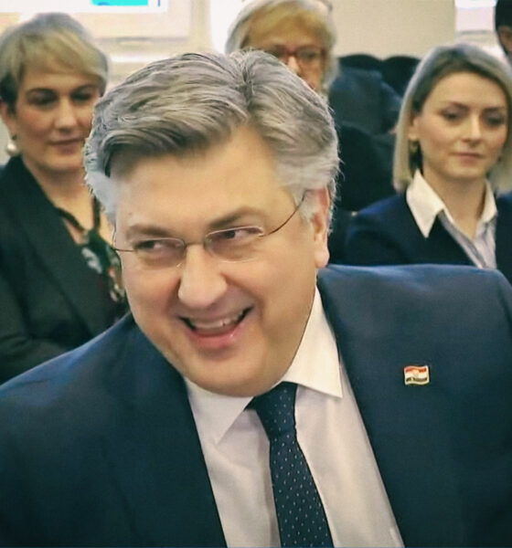 Premijer Plenković potvrdio mirovinsku reformu koja bi trebala donijeti rast prosječne mirovine na 800 eura i smanjenje penalizacije prijevremenog umirovljenja. Umirovljenici mogu očekivati i 13. mirovinu, čiji će se iznos računati prema godinama staža. Ministar Piletić otkrio detalje o ukidanju penalizacije nakon 70. godine.