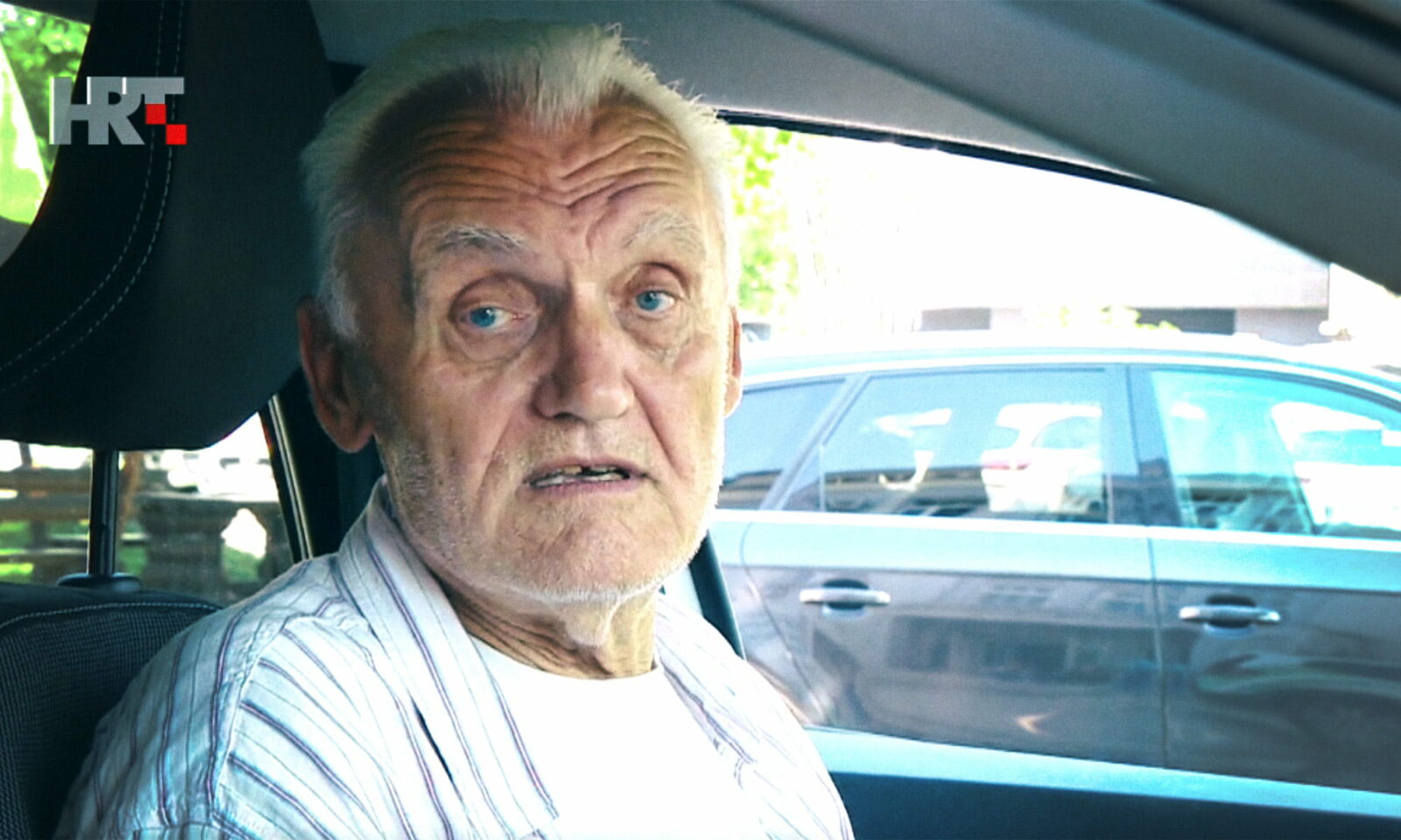 Miljenko Rusmir vozi taksi u mirovini.