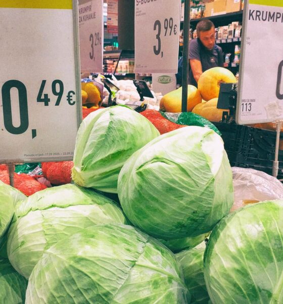 Dio osnovnih proizvoda uskoro će imati još niže maksimalne cijene. ako je Vlada već ograničila cijene za 70 proizvoda, svaki sedmi proizvod imat će još nižu cijenu.