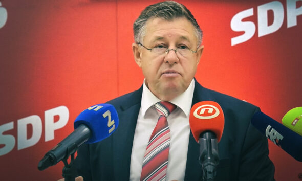 Predsjednik Foruma seniora SDP-a Ivo Jelušić.