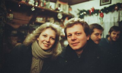 Mladi par na dočeku Nove godine 1982. godine.