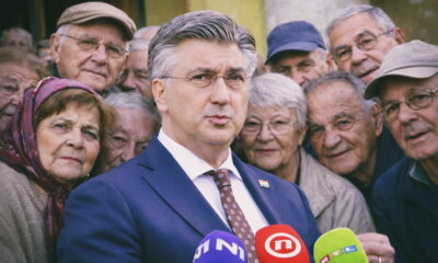 Premijer Andrej Plenković (HDZ) i umirovljenici.