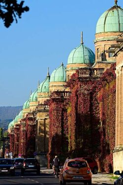 Mirogoj (foto: Sandro Bura)