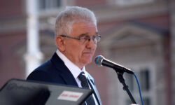 Milivoj Špika (foto: Sandro Bura) Prosvjed 'Protiv siromaštva' održan u Zagrebu 1. listopada 2024 u organizaciji stranke Blok umirovljenici zajedno.