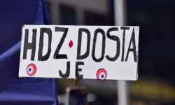 foto: Sandro Bura Prosvjed 'Protiv siromaštva' održan u Zagrebu 1. listopada 2024 u organizaciji stranke Blok umirovljenici zajedno.