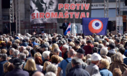 foto: Sandro Bura Prosvjed 'Protiv siromaštva' održan u Zagrebu 1. listopada 2024 u organizaciji stranke Blok umirovljenici zajedno.